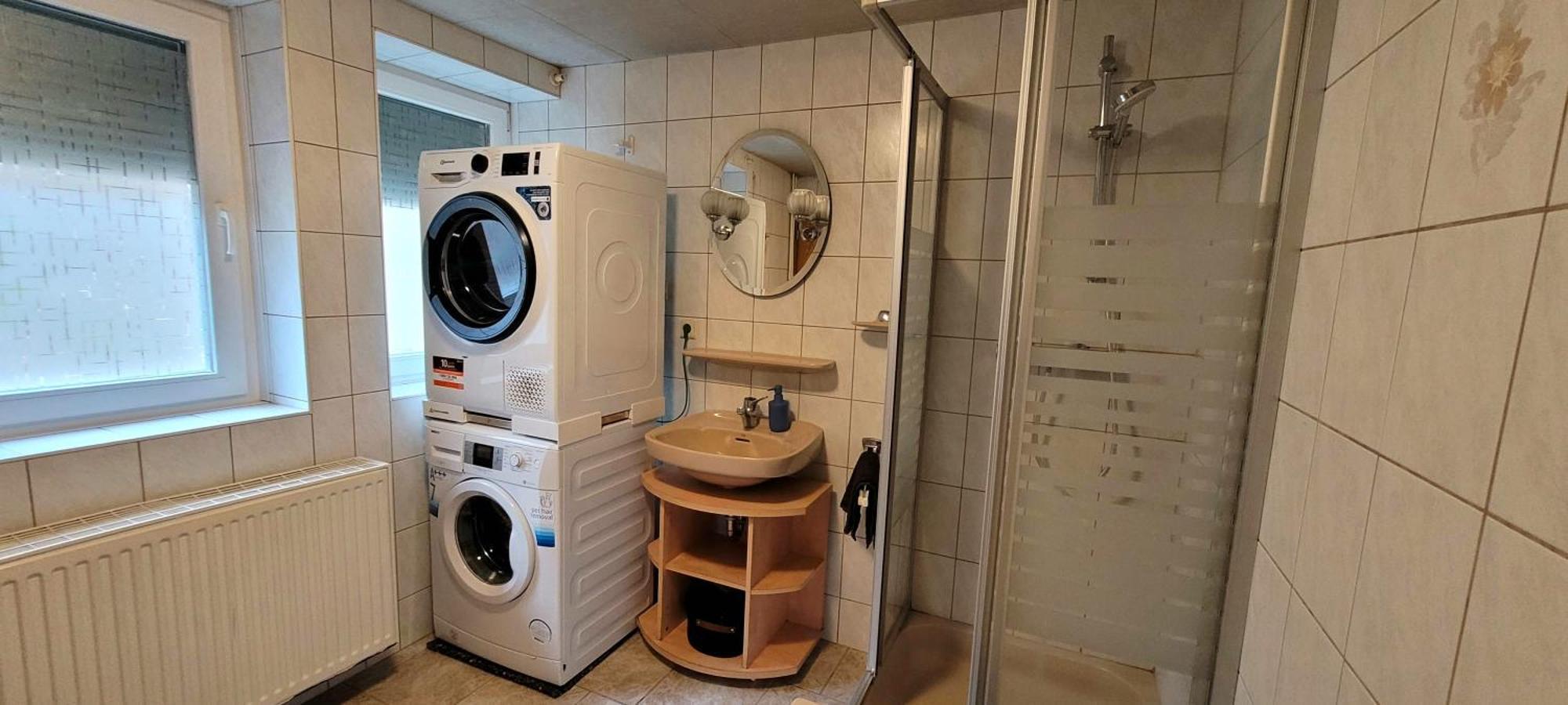 Suhl - Ihre Erholsame Arbeiterwohnung In Zentrumnaehe Exterior foto