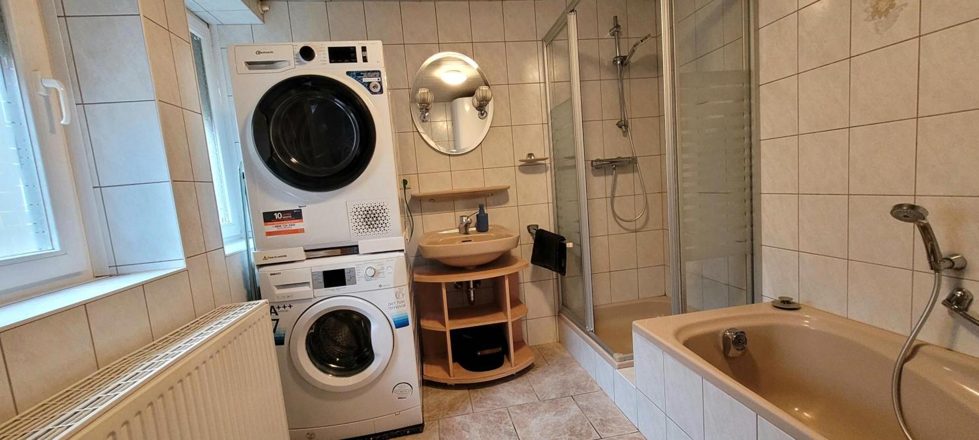 Suhl - Ihre Erholsame Arbeiterwohnung In Zentrumnaehe Exterior foto