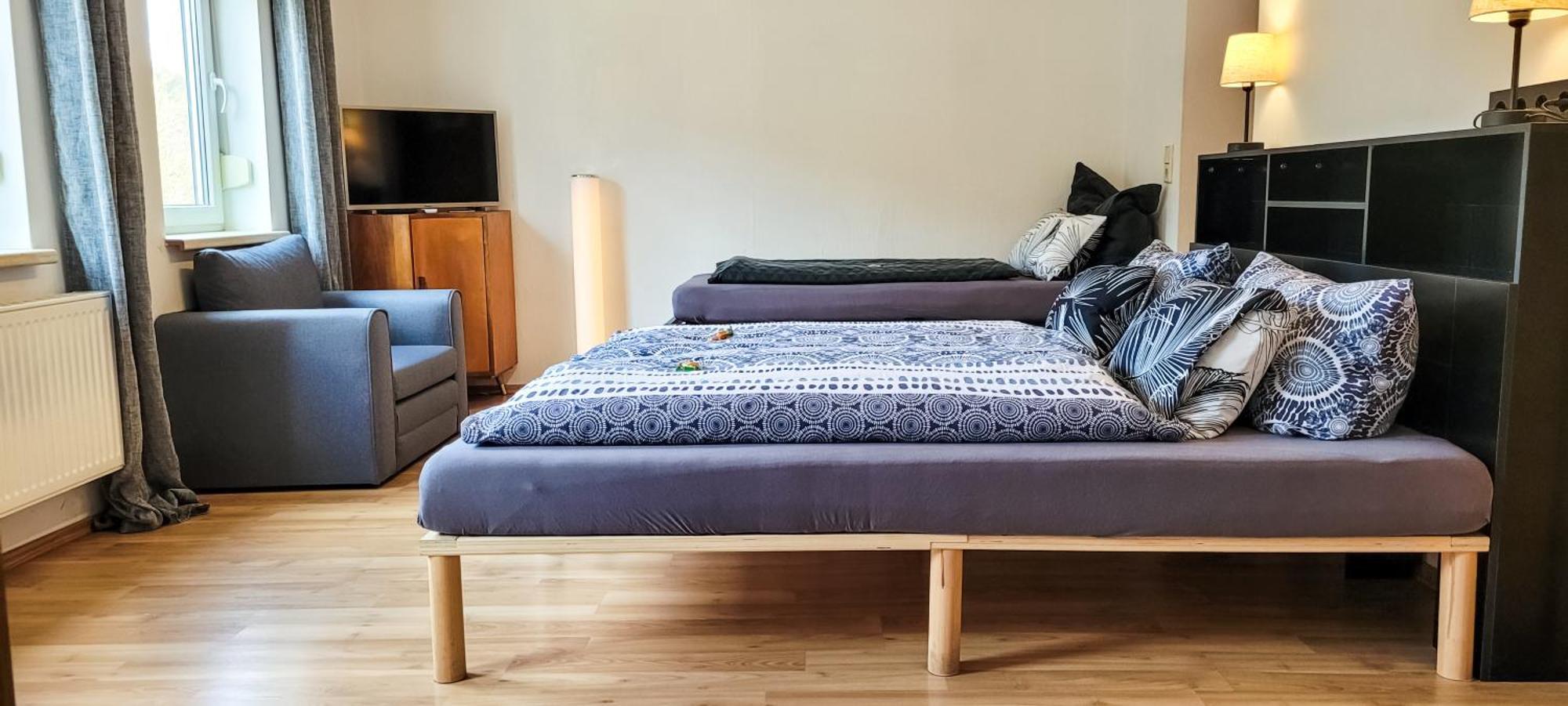 Suhl - Ihre Erholsame Arbeiterwohnung In Zentrumnaehe Exterior foto